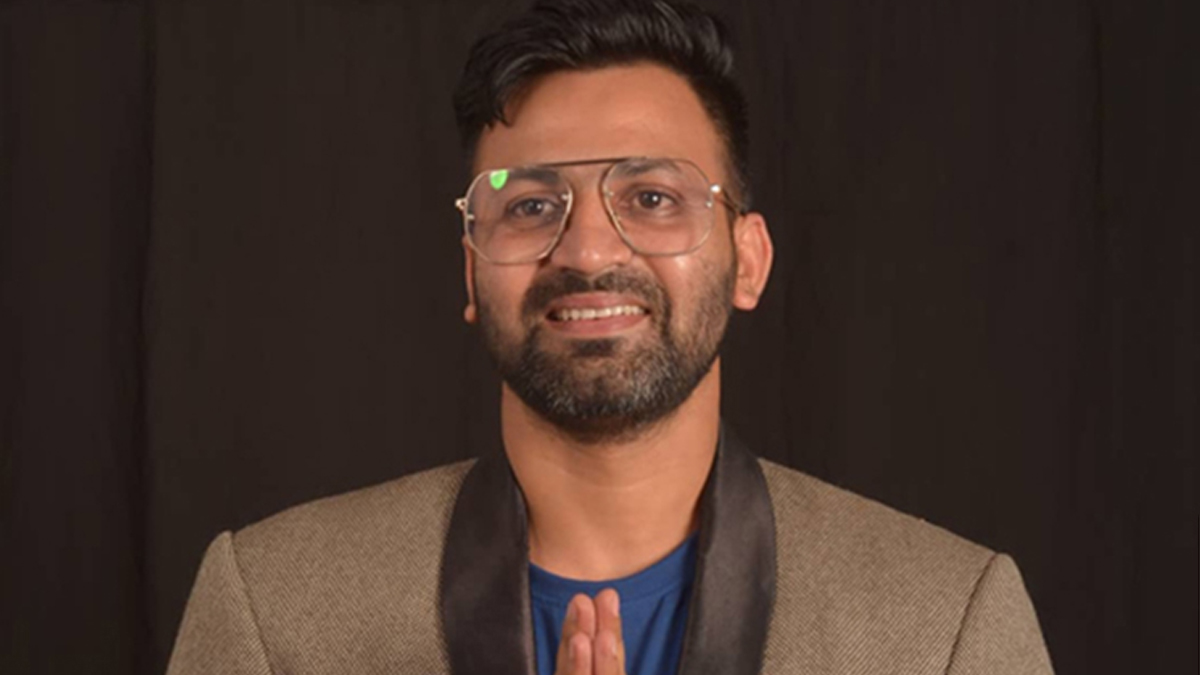 काठमाडौं-५ का स्वतन्त्र उम्मेदवार कँडेलले गरे तलबभत्ता नलिने घोषणा
